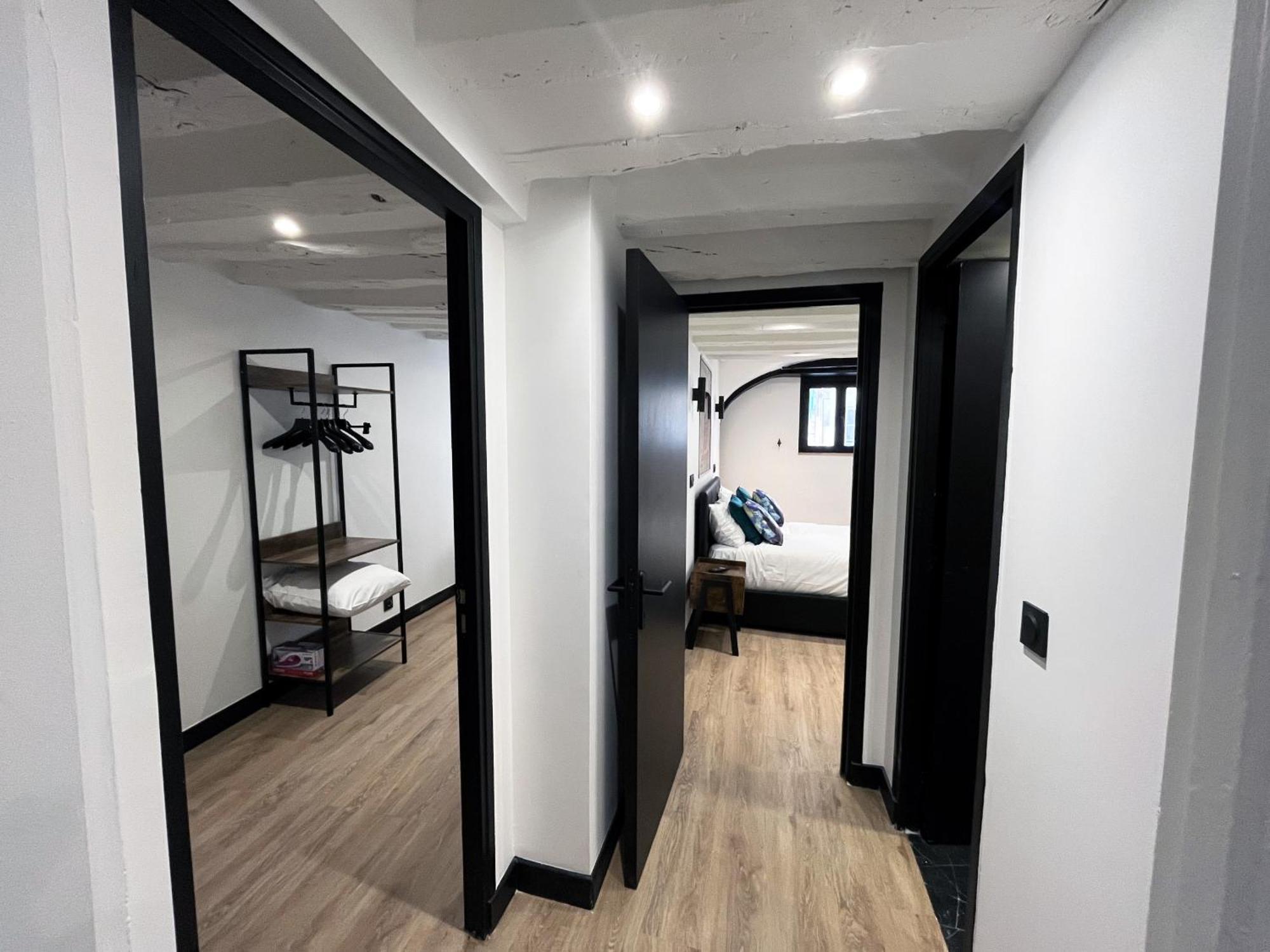 パリUrban Flat 174 - Vuitton St Denisアパートメント エクステリア 写真