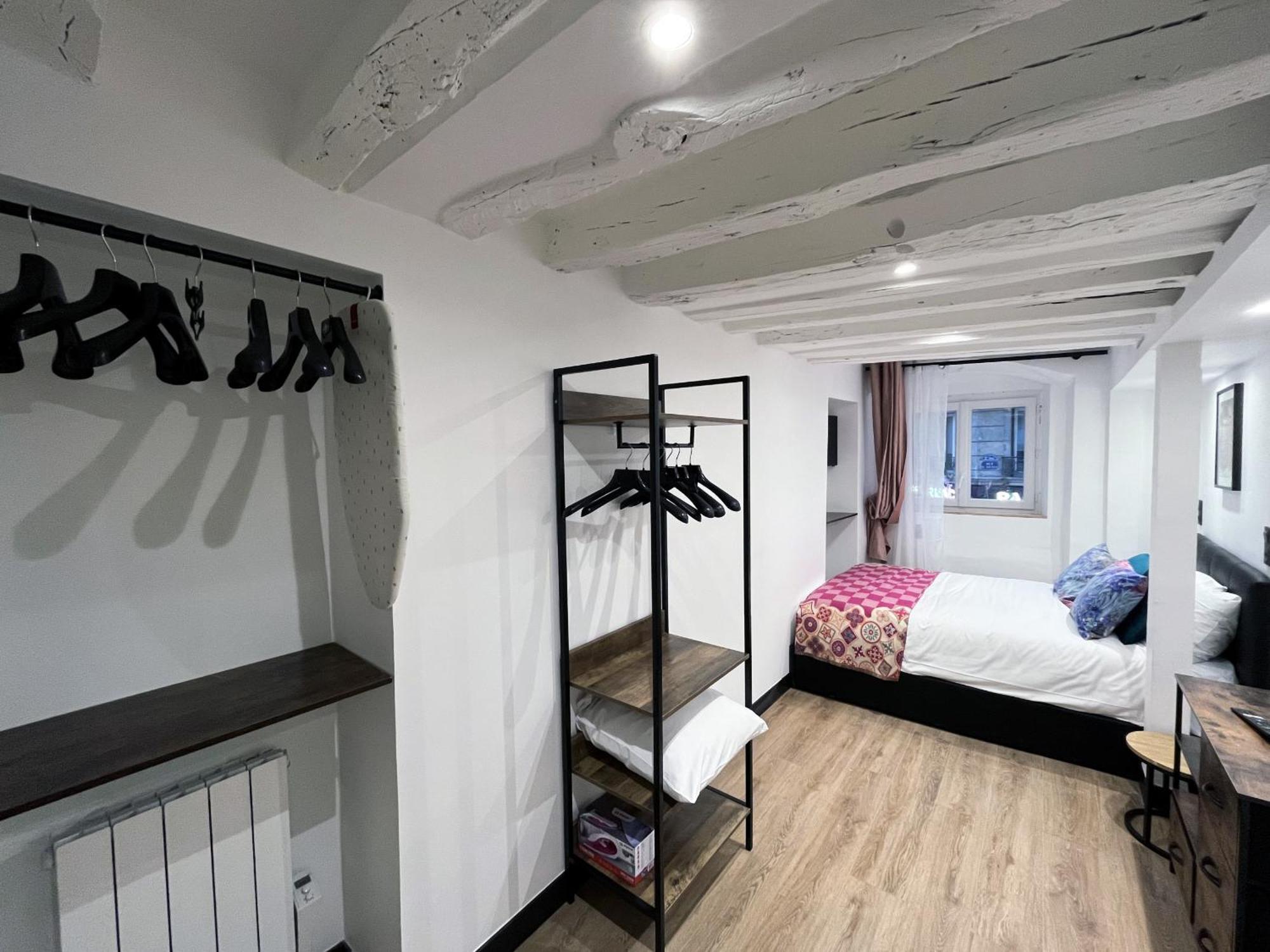 パリUrban Flat 174 - Vuitton St Denisアパートメント エクステリア 写真